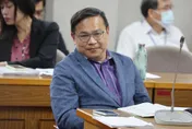 王義川桃園市長民調嚇壞民進黨！藍青年驚喊：連綠營都不挺