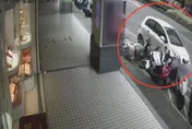 影/汐止三寶車連撞路邊17機車　肇事婦疑緊張釀禍