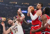 NBA/快艇雪上加霜！中鋒祖巴茨踩到詹皇　腳踝二級扭傷缺陣3周