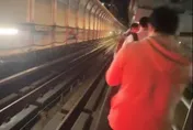 影/7.0強震環狀線乘客困車廂1小時　走3樓高「貓道」逃生
