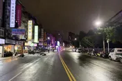行人疑未依規定穿越馬路！三重晚間嚴重車禍釀多傷「1人無呼吸心跳」
