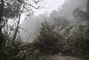 連日降雨釀災！中橫宜蘭支線坍方　工務段拚今16時搶通