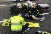 影/國4「大小車追撞」最新！女噴飛重摔「全身多處骨折」搶命中