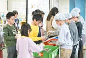 認同國中小午餐免費？最新網路民調破6成一面倒震撼表態