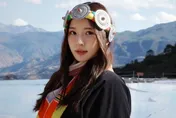 林莎接《大陸尋奇》主持棒！登海拔4千公尺高山吐心聲