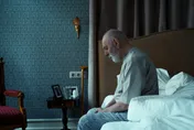 防獨居老人孤獨死！衛福部推「Call Center」24小時運作