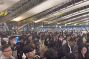 10天內第二次！日本關西機場再度癱瘓停擺　旅客大排長龍塞爆