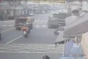 影/驚悚！高雄旅館吊掛鋼板「懸空6樓高」　人車下方過