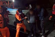 影/馬祖北竿1男突發肝硬化急症　海巡寒夜派艇救援送醫