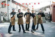 藍正龍考過中餐證照！睽違逾10年合作隋棠　「飛雪梨辦桌」近況曝光