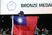 中職/陳世展唯一球員卡是林智勝　想當全壘打王變投手