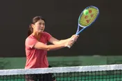 吳芳嫺澳網女雙爆冷退11種子！攜手日本搭檔闖進次輪