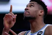 NBA/震撼！　「字母哥」被公鹿打包送去熱火