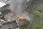 新北汐止鐵皮屋火警濃煙衝天際　警消速撲滅無人傷