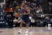 NBA/雷納德連25場得分破20！快艇近10戰9勝
