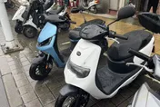 基隆市政府推動綠能！電動汽機車免徵牌照稅延長至119年底