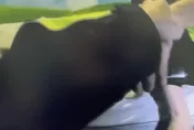 影/通緝犯住青年旅店與警躲貓貓　菜鳥警抓包逮人查獲