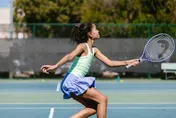 「揮拍運動」降心血管死亡率56% ！游泳、有氧也上榜
