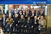 影/才辦完黃仁勳兆元宴就「火了」！「磚窯」餐廳廚房燒起來