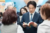 找好老師不如找好書！賴清德公開63本「總統書單」