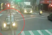 影/新北汐止自小客駕駛恍神釀禍　直衝撞斷電線桿