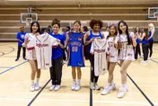 樂天女孩贈球衣　雷霆啦啦隊驚豔台式應援「魔性」魅力