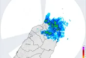 東北風雨彈來襲！北北基宜花5縣市夜雨炸到天亮