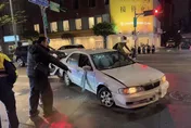 影/新北永和車輛攔檢不停　警開槍壓制逮3人查獲毒品