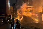 影/中壢樣品屋暗夜祝融　勇消奔火海危險搶救畫面曝