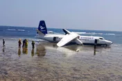 索馬利亞客機故障折返機場　煞車失效衝出跑道乘客嚇壞狂唸經