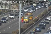國1南向台南系統「4車連環撞」！車流回堵5公里