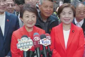 大年初一同框「台中姐弟」參拜　盧秀燕：支持國防預算