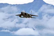 美軍F-15遭伊朗擊落！機員1獲救1失蹤　A-10攻擊機傳墜毀