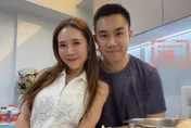 吳申梅赴港陪總裁尪嗑豪華年菜　朝聖《陽光》哭掉百張衛生紙