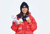 日本最年輕冬奧金牌！　哥哥背後相挺：做飯、接送全包了