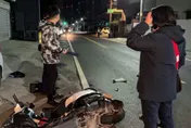 影/台中機車對撞噴飛百公尺！違規騎士頭部重創無呼吸心跳