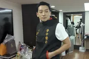 影/Rain來台穿宮廟背心！開箱粉絲禮物畫面曝光　網笑：人帥穿什麼都可以