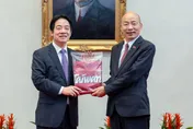 韓國瑜拋橄欖枝邀國情報告　藍委：總統肯來就大加分