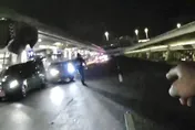 桃機白牌車載客拒撿衝撞釀2警傷　駕駛遭壓制逮捕送辦