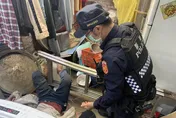 遇地震台南86歲獨居翁遭倒下鋁梯壓住18小時！里長報警助脫困