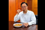 中華今對決南韓求一線生機　張善政吃韓式煎餅求好彩頭