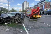 影/北市承德路百萬級車禍！鬼切男害保時捷撞到報廢　釀2傷