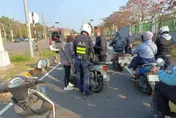 影/趕上班出事！高雄台1線3起追撞　釀9機車6人受傷