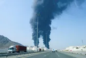 伊朗攻勢未歇！阿聯酋油田、石油工業區接連遭無人機襲擊起火