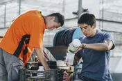 曾敬驊為戲下田！苦練農務還赴工廠打工　丁寧蹲點南投育幼院眼眶紅了
