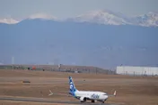 險釀大禍！美阿拉斯加客機降落險撞聯邦快遞　相距「僅91公尺」
