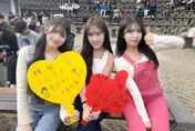 8韓籍啦啦隊女神夢幻合體！廉世彬體驗掃羊舍當「最美鏟屎官」