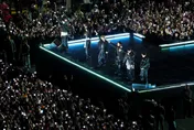 BTS光化門回歸首秀人潮不如預期　HYBE為過度維安致歉