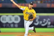 中職/鄭浩均崩盤挨批！投捕失和引心態爭議　兄弟主播說重話了
