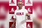 中職/古久保健二曬樂天冠軍戒！「和大家一起努力拚命的結果」